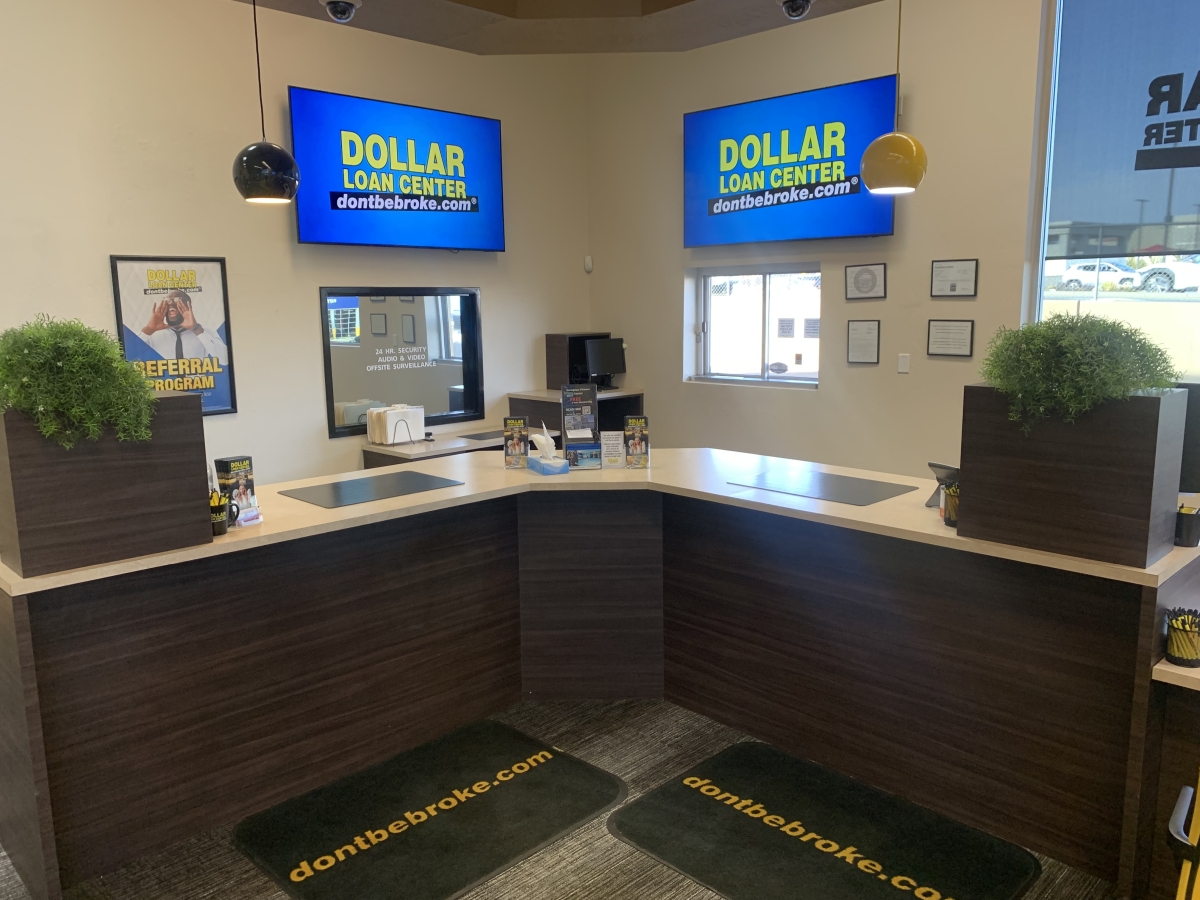 Dollar Loan Center Reno at 595 Keystone Ave - Interior