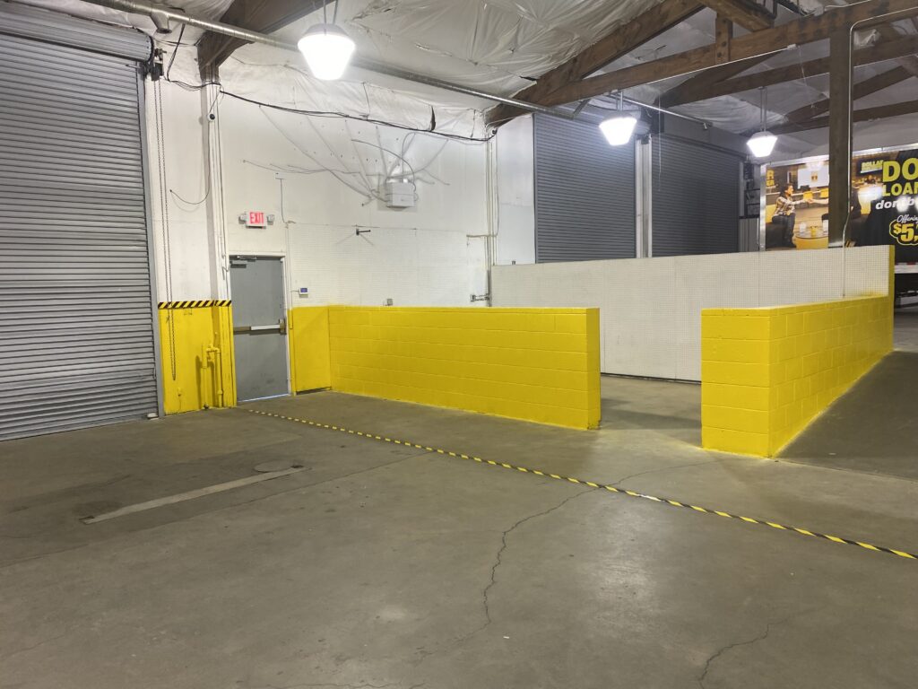Storage facility photo 4 of 6